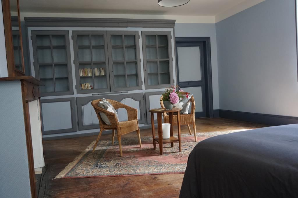 Maison Arriu Acomodação com café da manhã Montaut  Quarto foto